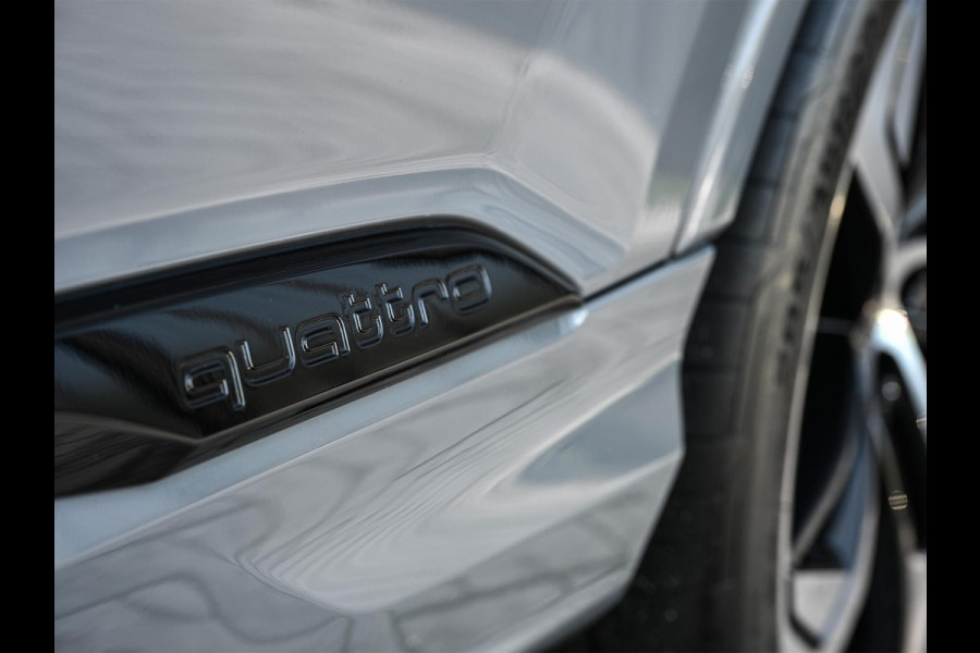Audi Q7 60 TFSI e quattro Pro Line S Competition | Panoramadak | Carbon Interieur | Alcantara Hemel | 360 Camera | HUD | Bose | Massage + Ventilatie | Luchtvering | Soft Close | Memory Seats | Ambiance Interieur |