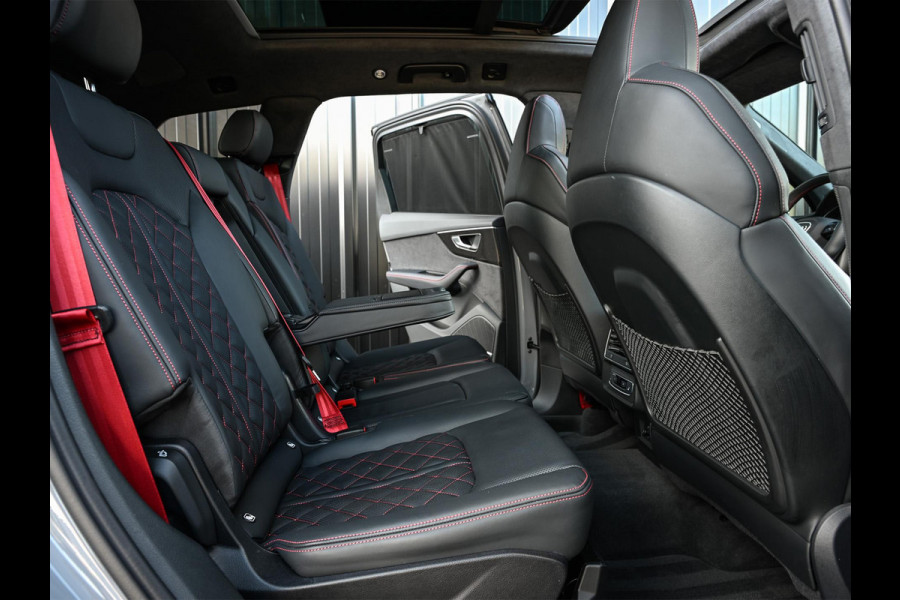 Audi Q7 60 TFSI e quattro Pro Line S Competition | Panoramadak | Carbon Interieur | Alcantara Hemel | 360 Camera | HUD | Bose | Massage + Ventilatie | Luchtvering | Soft Close | Memory Seats | Ambiance Interieur |