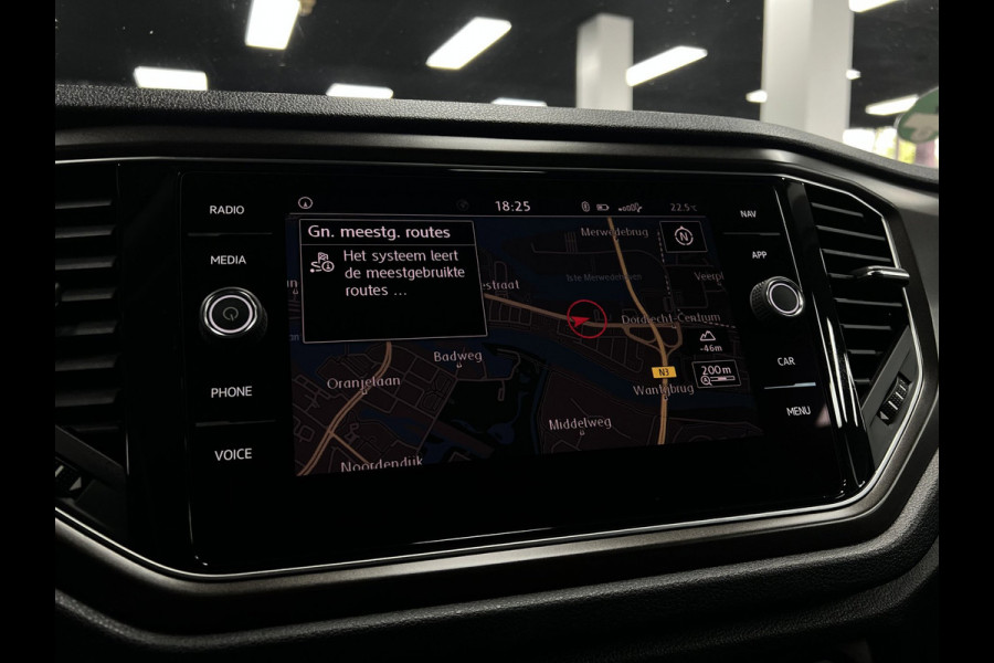 Volkswagen T-Roc 1.0 TSI | Cruise | Lane |Carplay | Navi