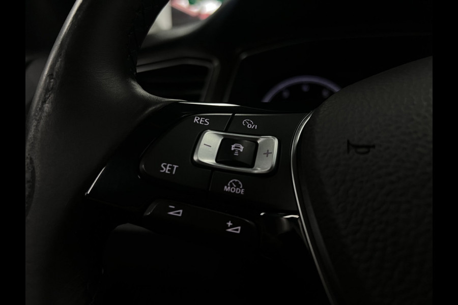 Volkswagen T-Roc 1.0 TSI | Cruise | Lane |Carplay | Navi