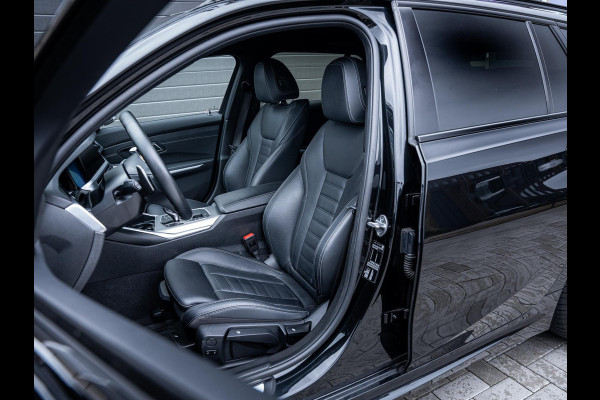 BMW 3 Serie Touring 320i High Executive Edition - M-Sport l 19'' l Camera l Sfeeverl.