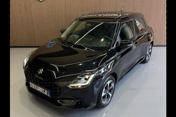 Suzuki Swift 1.2 Style Smart Hybrid | Navi | 16" | Carplay | Camera | Led | ACC | Dodehoek |
