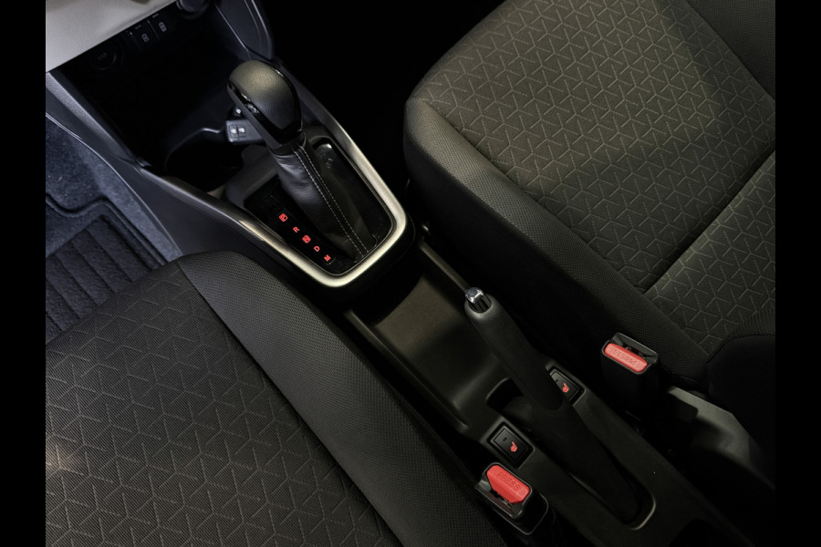 Suzuki Swift 1.2 Style Smart Hybrid | Navi | 16" | Carplay | Camera | Led | ACC | Dodehoek |