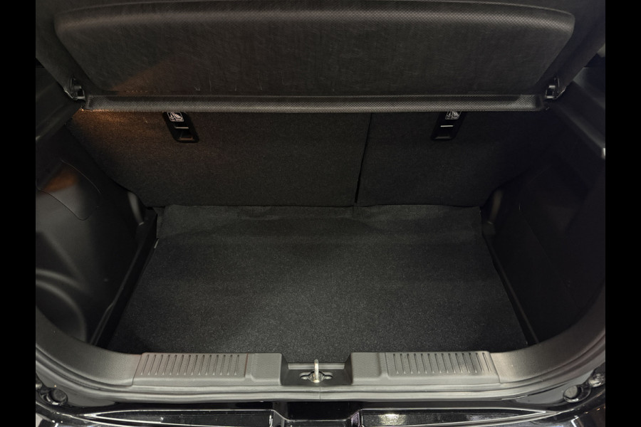 Suzuki Swift 1.2 Style Smart Hybrid | Navi | 16" | Carplay | Camera | Led | ACC | Dodehoek |