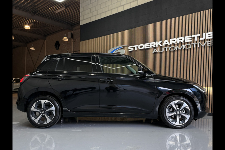 Suzuki Swift 1.2 Style Smart Hybrid | Navi | 16" | Carplay | Camera | Led | ACC | Dodehoek |