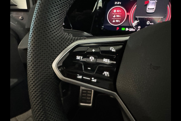 Volkswagen Golf 2.0 TSI GTI Pano|Leer|Stoelventilatie|Camera|IQ|Camera