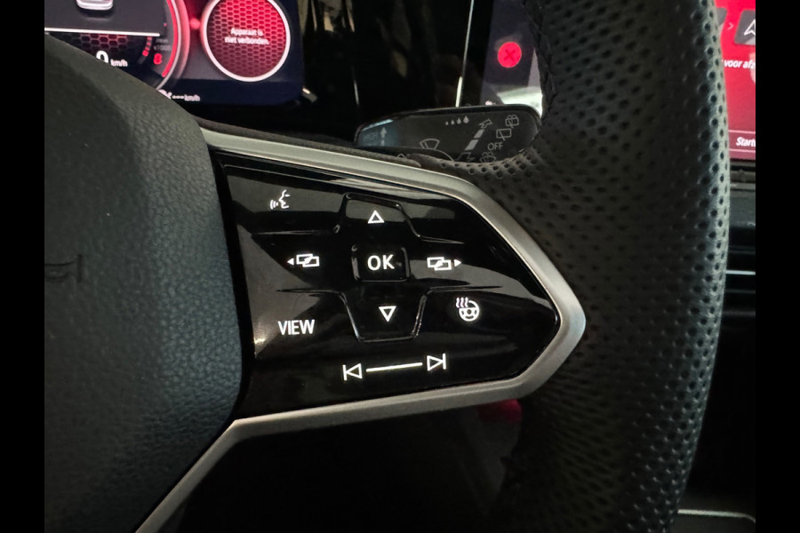 Volkswagen Golf 2.0 TSI GTI Pano|Leer|Stoelventilatie|Camera|IQ|Camera