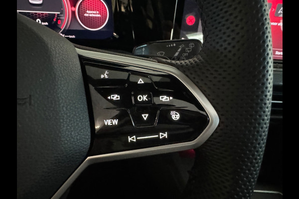 Volkswagen Golf 2.0 TSI GTI Pano|Leer|Stoelventilatie|Camera|IQ|Camera