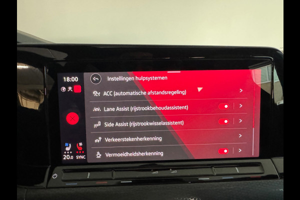 Volkswagen Golf 2.0 TSI GTI Pano|Leer|Stoelventilatie|Camera|IQ|Camera