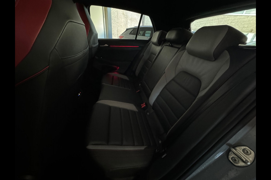 Volkswagen Golf 2.0 TSI GTI Pano|Leer|Stoelventilatie|Camera|IQ|Camera