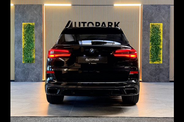 BMW X5 XDrive45e High Executive M-SPORT|PANO|HuD|SKY LOUNGE|360CAM|ACHTERASBESTURING|SFEERVERLICHTING|22INCH|394PK|BOMVOL!