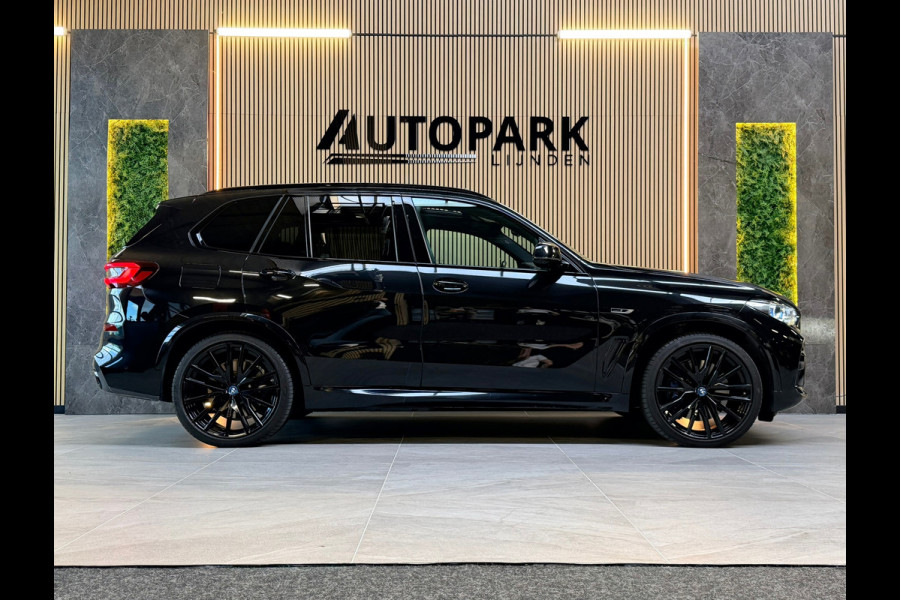 BMW X5 XDrive45e High Executive M-SPORT|PANO|HuD|SKY LOUNGE|360CAM|ACHTERASBESTURING|SFEERVERLICHTING|22INCH|394PK|BOMVOL!
