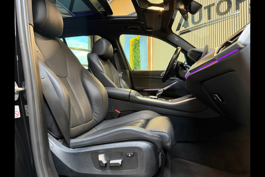 BMW X5 XDrive45e High Executive M-SPORT|PANO|HuD|SKY LOUNGE|360CAM|ACHTERASBESTURING|SFEERVERLICHTING|22INCH|394PK|BOMVOL!