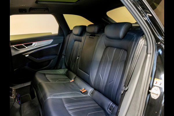 Audi A6 Avant 55 TFSI e quattro S-Line Competition / 367pk / Panorama dak / Trekhaak / Dodehoek herkenning / Elektrische stoelverstelling /