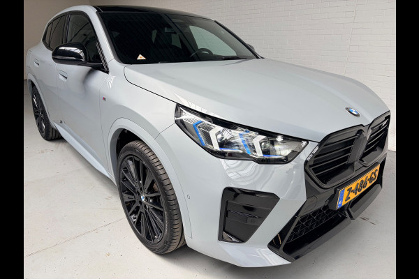 BMW X2 SDrive20i M Sport 170pk Launch Edition Black Pakket, LED, Navi, Leder, Massage, 20inch, NEDERLANDSE AUTO 1ste eigenaar!
