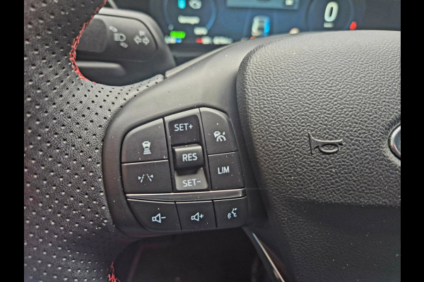 Ford Kuga 2.5 FHEV ST-Line X Black Pack geen stekker