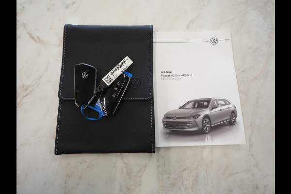 Volkswagen Passat Variant 1.5 eHybrid 204PK | Leder/Alcantara | Massage | Sfeerlicht | Camera | Keyless | Adaptive Cruise | Carplay