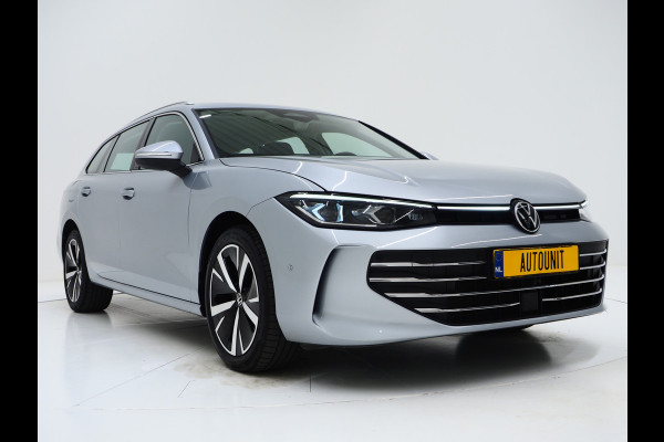 Volkswagen Passat Variant 1.5 eHybrid 204PK | Leder/Alcantara | Massage | Sfeerlicht | Camera | Keyless | Adaptive Cruise | Carplay