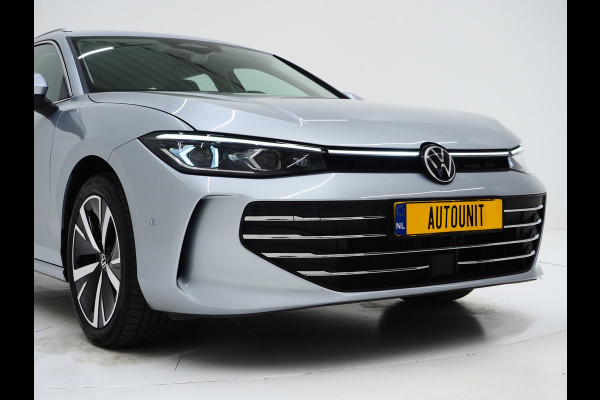 Volkswagen Passat Variant 1.5 eHybrid 204PK | Leder/Alcantara | Massage | Sfeerlicht | Camera | Keyless | Adaptive Cruise | Carplay