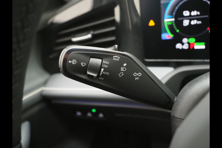 Volkswagen Passat Variant 1.5 eHybrid 204PK | Leder/Alcantara | Massage | Sfeerlicht | Camera | Keyless | Adaptive Cruise | Carplay