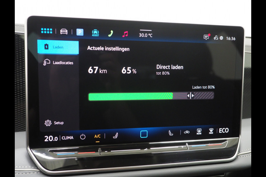 Volkswagen Passat Variant 1.5 eHybrid 204PK | Leder/Alcantara | Massage | Sfeerlicht | Camera | Keyless | Adaptive Cruise | Carplay