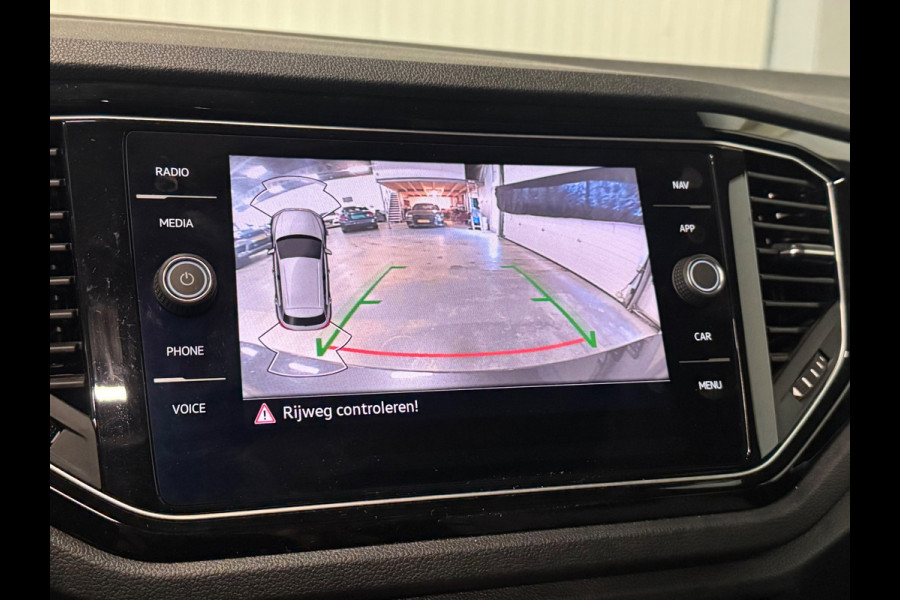 Volkswagen T-Roc 2.0 TSI 4Motion R | AKRAPOVIC | PANO | CAMERA | VIRTUAL DASH