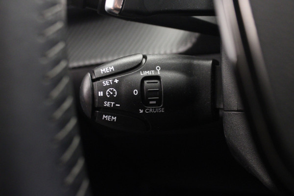 Peugeot 208 1.2 PureTech Allure Pack