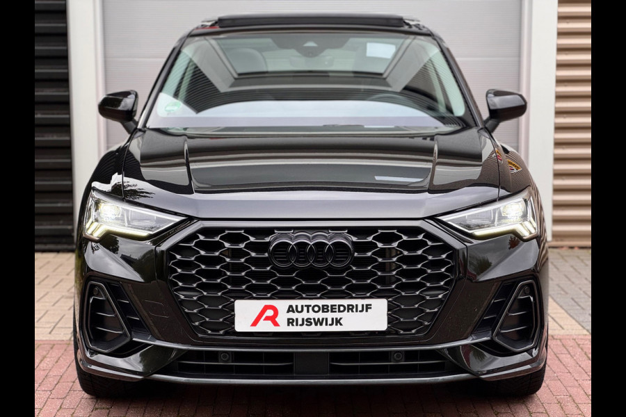 Audi Q3 Sportback 45 TFSI e S Edition Pano/Sfeer/Camera