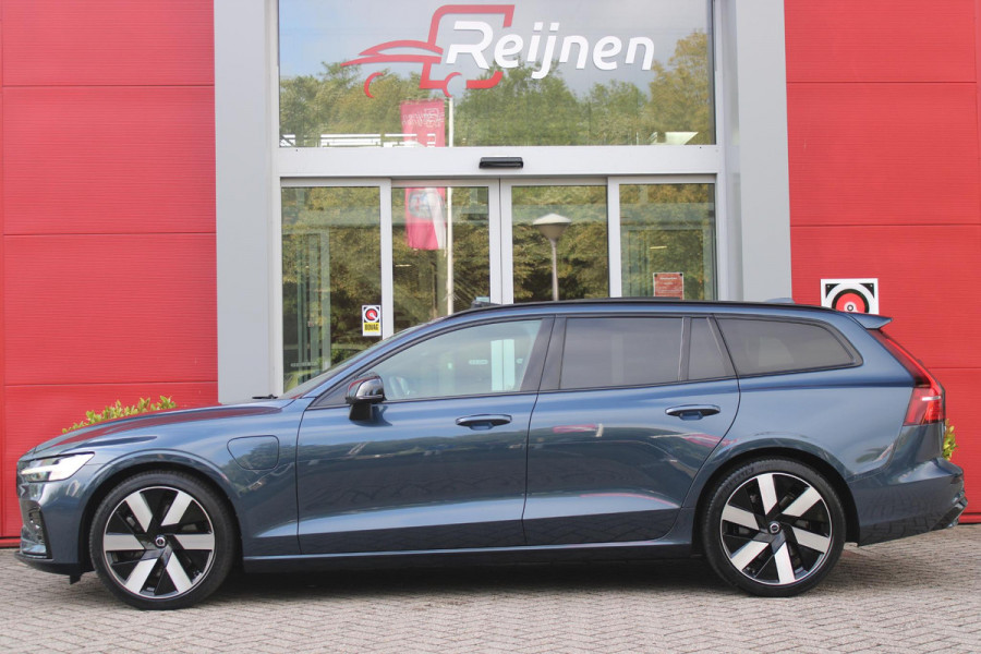 Volvo V60 2.0 T6 Plug-in hybrid 350PK AWD PLUS DARK | LONG RANGE | PANORAMISCH SCHUIF/KANTELDAK | NAVIGATIE VIA GOOGLE AUTO | APPLE CARPLAY / ANDROID AUTO | FULL-LED KOPLAMPEN | 19'' LICHTMETALEN VELGEN | LEDEREN BEKLEDING | POWER SEATS - BESTUURDERS- EN PASSAGIERSSTOEL ELEKTRISCHVERSTELBAAR MET GEHEUGEN, ELEKTRISCH VERSTELBARE  ZITVERLENGERS /LENDESTEUN VIERVOUDIG | STOEL- EN ACHTERBANKVERWARMING | STUURVERWARMING | PARKEERVERWARMING MET TIMER (STANDKACHEL) | ACHTERUIRIJ CAMERA | EXTRA GETINTE ACHTERRUITEN | ELEKTRISCH BEDIENBARE ACHTERKLEP | ELEKTRISCH INKLAPBARE BUITENSPIEGEL