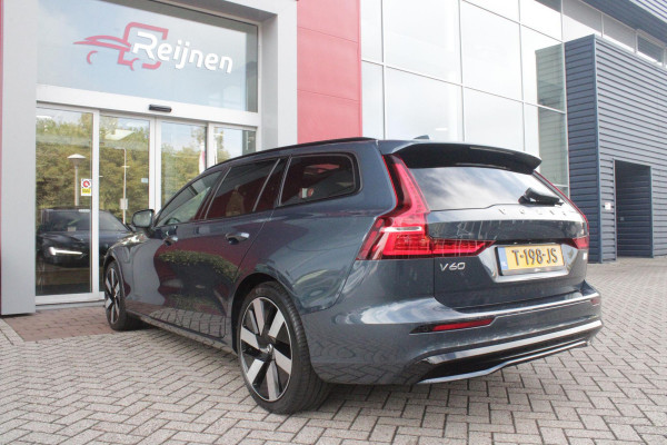 Volvo V60 2.0 T6 Plug-in hybrid 350PK AWD PLUS DARK | LONG RANGE | PANORAMISCH SCHUIF/KANTELDAK | NAVIGATIE VIA GOOGLE AUTO | APPLE CARPLAY / ANDROID AUTO | FULL-LED KOPLAMPEN | 19'' LICHTMETALEN VELGEN | LEDEREN BEKLEDING | POWER SEATS - BESTUURDERS- EN PASSAGIERSSTOEL ELEKTRISCHVERSTELBAAR MET GEHEUGEN, ELEKTRISCH VERSTELBARE  ZITVERLENGERS /LENDESTEUN VIERVOUDIG | STOEL- EN ACHTERBANKVERWARMING | STUURVERWARMING | PARKEERVERWARMING MET TIMER (STANDKACHEL) | ACHTERUIRIJ CAMERA | EXTRA GETINTE ACHTERRUITEN | ELEKTRISCH BEDIENBARE ACHTERKLEP | ELEKTRISCH INKLAPBARE BUITENSPIEGEL