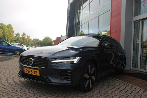 Volvo V60 2.0 T6 Plug-in hybrid 350PK AWD PLUS DARK | LONG RANGE | PANORAMISCH SCHUIF/KANTELDAK | NAVIGATIE VIA GOOGLE AUTO | APPLE CARPLAY / ANDROID AUTO | FULL-LED KOPLAMPEN | 19'' LICHTMETALEN VELGEN | LEDEREN BEKLEDING | POWER SEATS - BESTUURDERS- EN PASSAGIERSSTOEL ELEKTRISCHVERSTELBAAR MET GEHEUGEN, ELEKTRISCH VERSTELBARE  ZITVERLENGERS /LENDESTEUN VIERVOUDIG | STOEL- EN ACHTERBANKVERWARMING | STUURVERWARMING | PARKEERVERWARMING MET TIMER (STANDKACHEL) | ACHTERUIRIJ CAMERA | EXTRA GETINTE ACHTERRUITEN | ELEKTRISCH BEDIENBARE ACHTERKLEP | ELEKTRISCH INKLAPBARE BUITENSPIEGEL