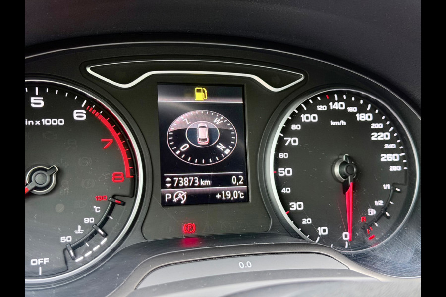 Audi A3 Sportback 30 TFSI Sport S Line Edition Navi/Xenon