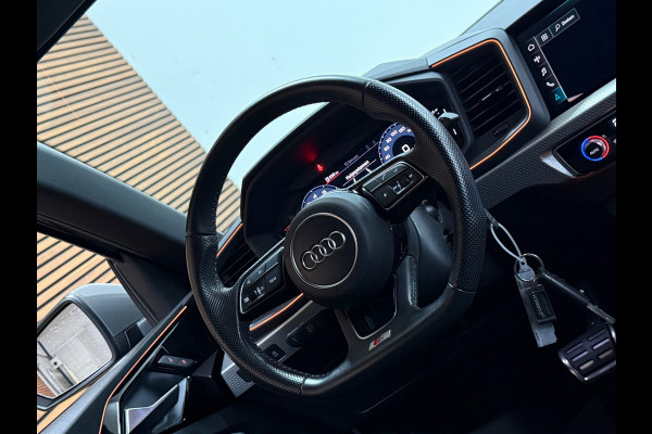 Audi A1 Sportback 35 TFSI S Line edition one | 150PK | Black Optic | S-tronic | Virtual Cockpit | Navi | LED | Alcantara | 18”