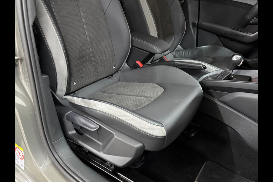 Audi A1 Sportback 35 TFSI S Line edition one | 150PK | Black Optic | S-tronic | Virtual Cockpit | Navi | LED | Alcantara | 18”