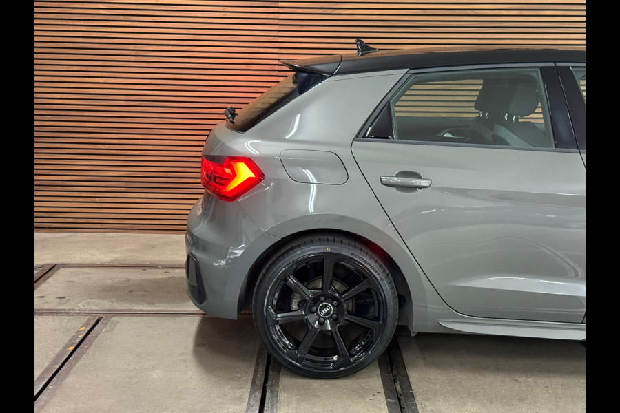 Audi A1 Sportback 35 TFSI S Line edition one | 150PK | Black Optic | S-tronic | Virtual Cockpit | Navi | LED | Alcantara | 18”