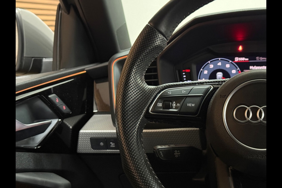 Audi A1 Sportback 35 TFSI S Line edition one | 150PK | Black Optic | S-tronic | Virtual Cockpit | Navi | LED | Alcantara | 18”