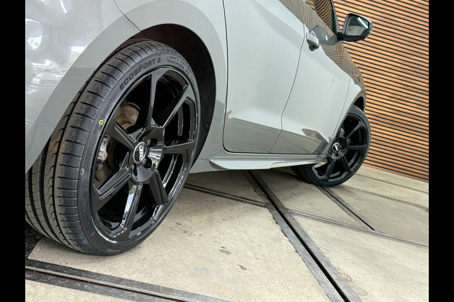 Audi A1 Sportback 35 TFSI S Line edition one | 150PK | Black Optic | S-tronic | Virtual Cockpit | Navi | LED | Alcantara | 18”