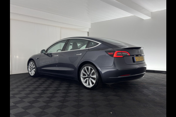 Tesla Model 3 Long Range AWD 75 kWh [3-Fase-11kW] (INCL-BTW) Aut. *PANO | AUTOPILOT | LEATHER | KEYLESS | FULL-LED | MEMORY-PACK | TOPVIEW | DAB | CARPLAY | DIGI-COCKPIT | LANE-ASSIST | HEATED-COMFORTSEATS | 19"ALU*