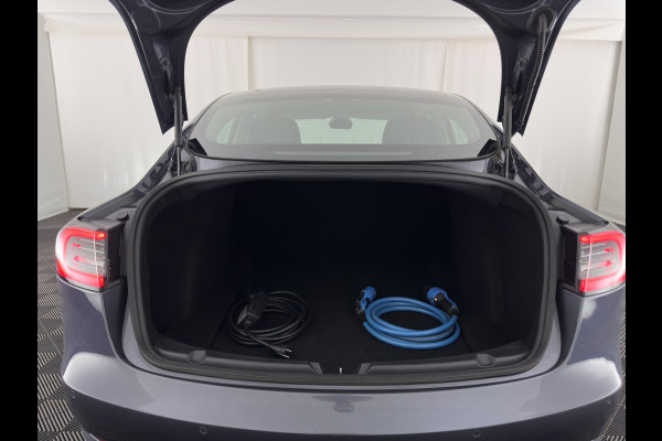 Tesla Model 3 Long Range AWD 75 kWh [3-Fase-11kW] (INCL-BTW) Aut. *PANO | AUTOPILOT | LEATHER | KEYLESS | FULL-LED | MEMORY-PACK | TOPVIEW | DAB | CARPLAY | DIGI-COCKPIT | LANE-ASSIST | HEATED-COMFORTSEATS | 19"ALU*