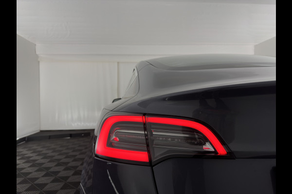 Tesla Model 3 Long Range AWD 75 kWh [3-Fase-11kW] (INCL-BTW) Aut. *PANO | AUTOPILOT | LEATHER | KEYLESS | FULL-LED | MEMORY-PACK | TOPVIEW | DAB | CARPLAY | DIGI-COCKPIT | LANE-ASSIST | HEATED-COMFORTSEATS | 19"ALU*