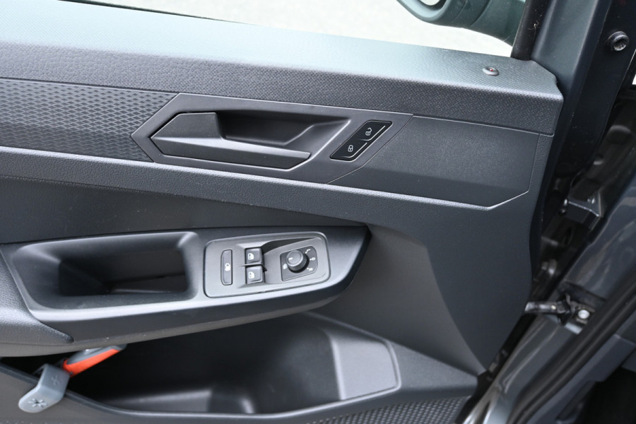 Volkswagen Caddy Cargo 75 Edition Leder, Navigatie, Trekhaak, Etc.