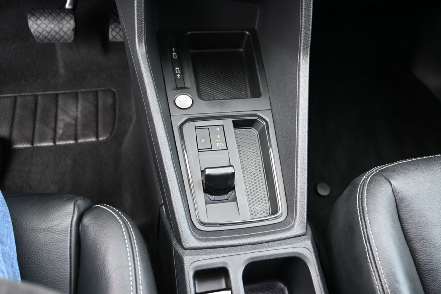 Volkswagen Caddy Cargo 75 Edition Leder, Navigatie, Trekhaak, Etc.