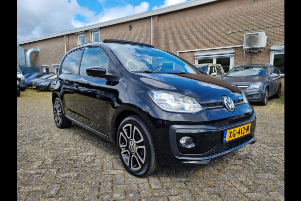 Volkswagen up! 1.0 BMT high up! ✅PANO DAK ✅ZEER MOOI