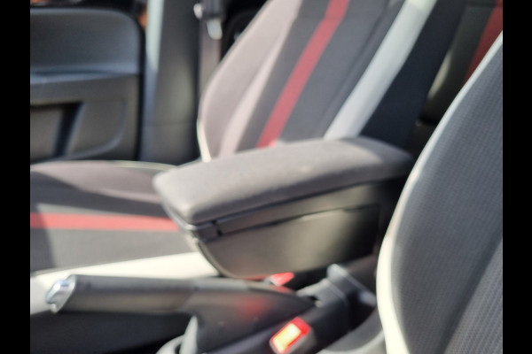 Volkswagen up! 1.0 BMT high up! ✅PANO DAK ✅ZEER MOOI