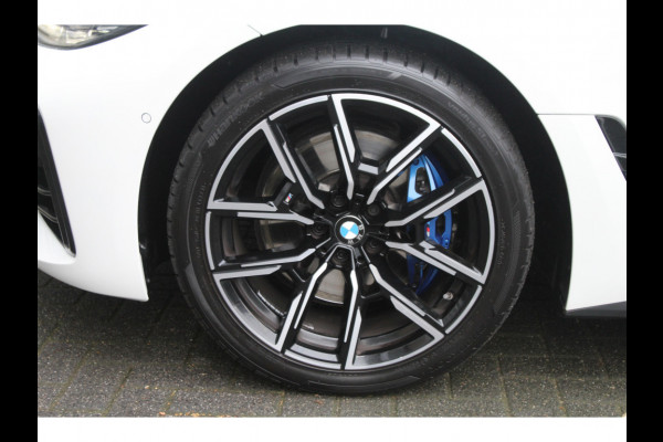 BMW 4 Serie Gran Coupé 420i 184pk Business Edition Plus AUTOMAAT Panoramadak NL-Auto NAP