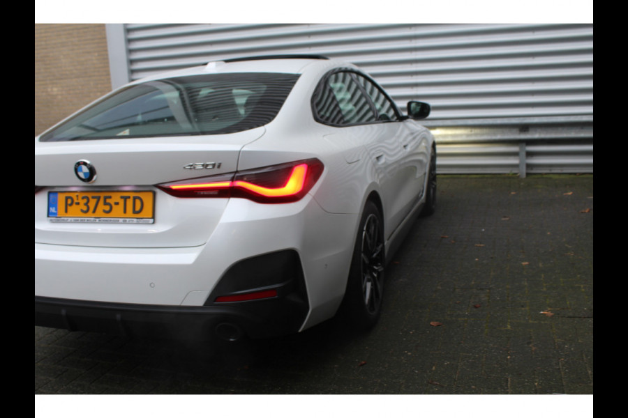 BMW 4 Serie Gran Coupé 420i 184pk Business Edition Plus AUTOMAAT Panoramadak NL-Auto NAP