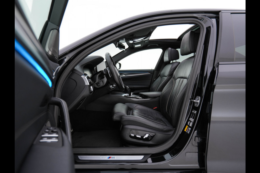 BMW 5 Serie 530e M-Sportpack Business Edition Plus (Plug-in) {SoH-86%} (INCL-BTW) *PANO | LEATHER | FULL-LED | MEMORY-PACK | HARMAN/KARDON | BLINDSPOT | DIGI-COCKPIT | CAMERA | NAVI-FULLMAP | PRIVACY-GLASS | SHIFTPADDLES | ECC | PDC | HEAD-UP | 19''ALU*