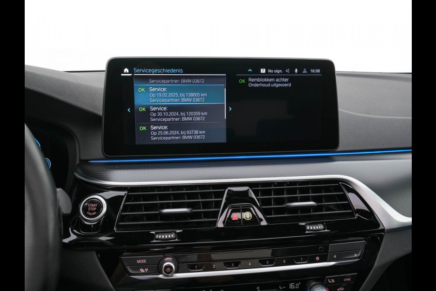 BMW 5 Serie 530e M-Sportpack Business Edition Plus (Plug-in) {SoH-86%} (INCL-BTW) *PANO | LEATHER | FULL-LED | MEMORY-PACK | HARMAN/KARDON | BLINDSPOT | DIGI-COCKPIT | CAMERA | NAVI-FULLMAP | PRIVACY-GLASS | SHIFTPADDLES | ECC | PDC | HEAD-UP | 19''ALU*