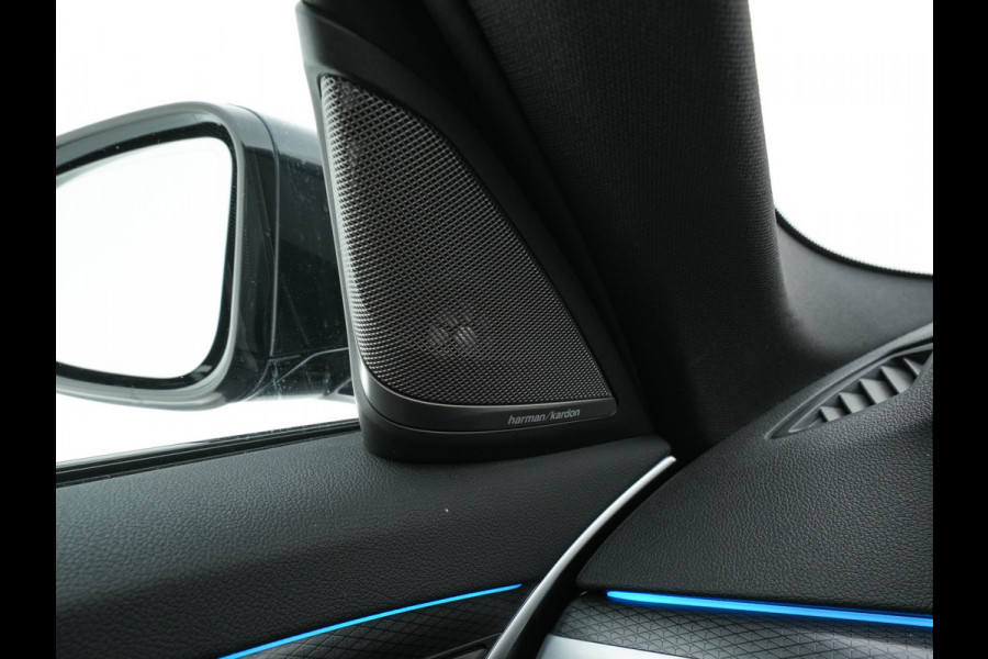 BMW 5 Serie 530e M-Sportpack Business Edition Plus (Plug-in) {SoH-86%} (INCL-BTW) *PANO | LEATHER | FULL-LED | MEMORY-PACK | HARMAN/KARDON | BLINDSPOT | DIGI-COCKPIT | CAMERA | NAVI-FULLMAP | PRIVACY-GLASS | SHIFTPADDLES | ECC | PDC | HEAD-UP | 19''ALU*