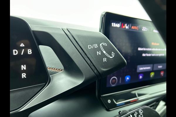 CUPRA Born Business 62 kWh Automaat Navigatie Apple Carplay/ Android Auto Camera Parkeersensoren Adaptive Cruise Control Stoel- en stuurverwarming Full Led Climate Control Lichtmetalen velgen